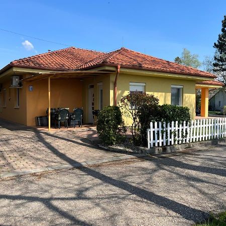 Villa Gracia Патинце Экстерьер фото