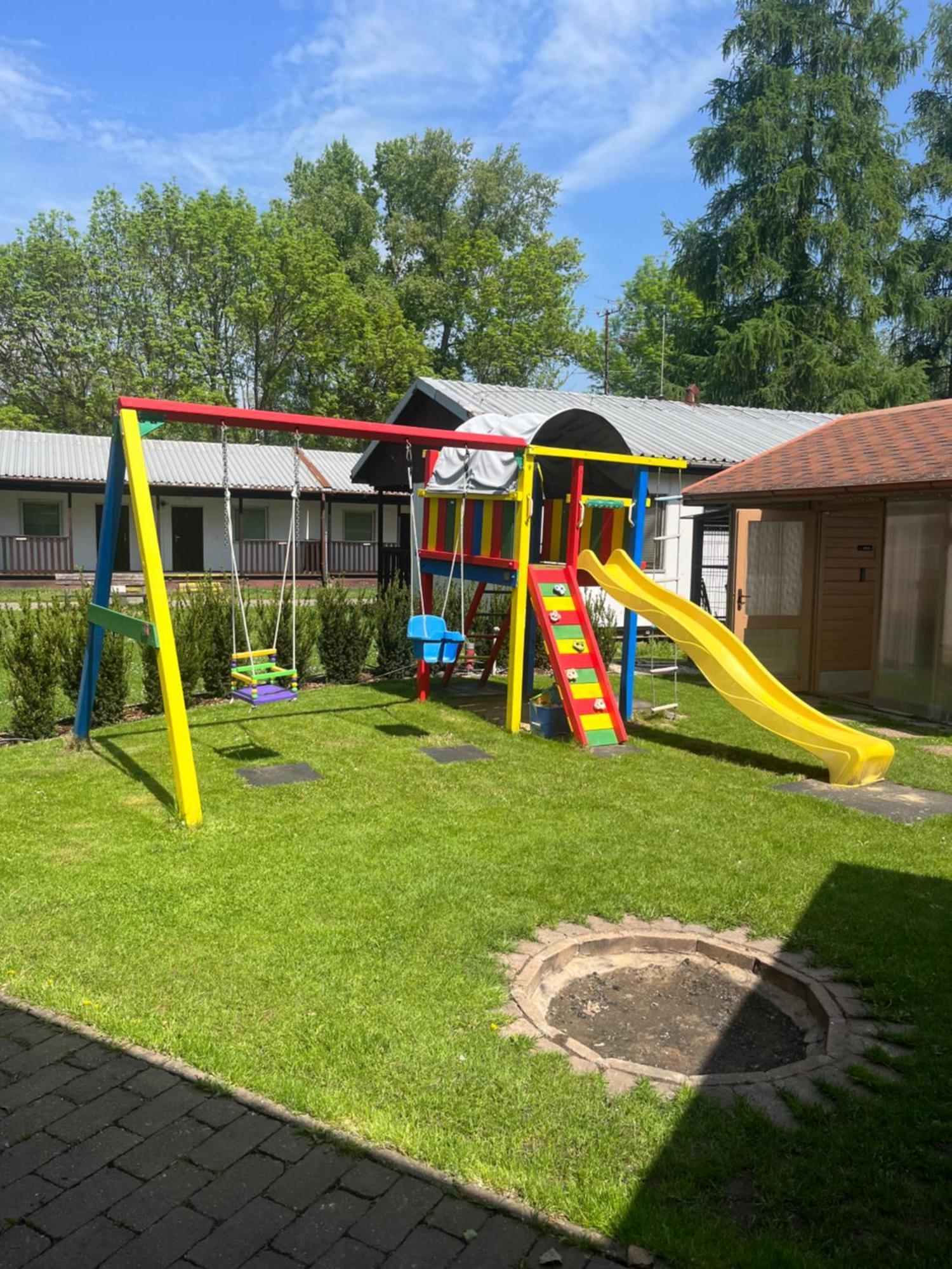 Villa Gracia Патинце Экстерьер фото