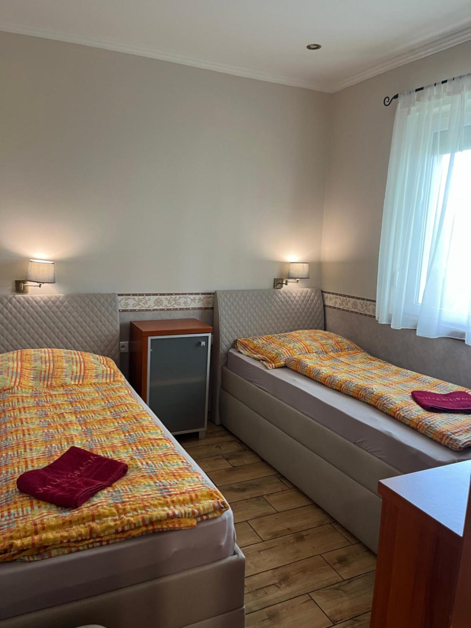 Villa Gracia Патинце Экстерьер фото