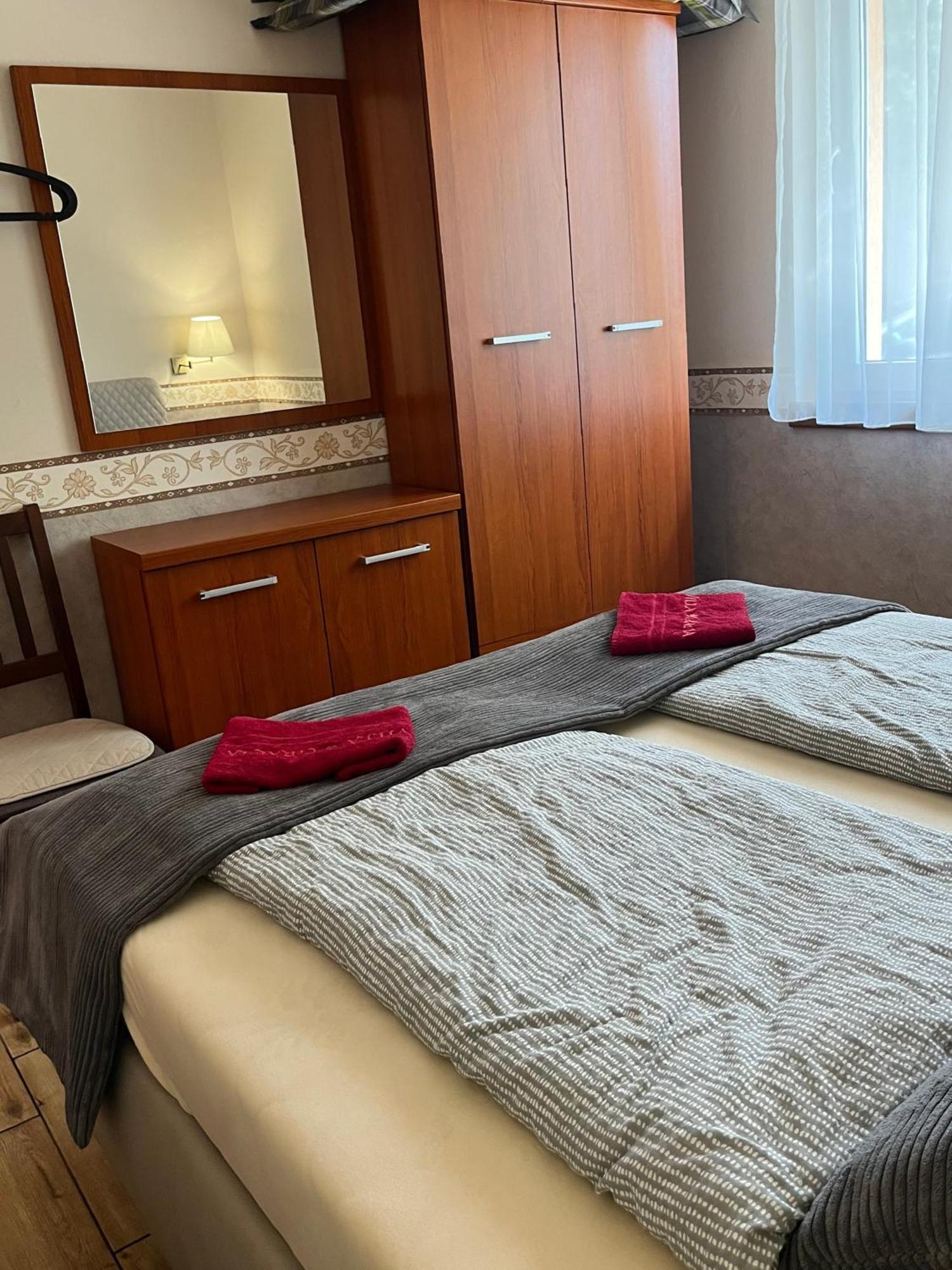 Villa Gracia Патинце Экстерьер фото