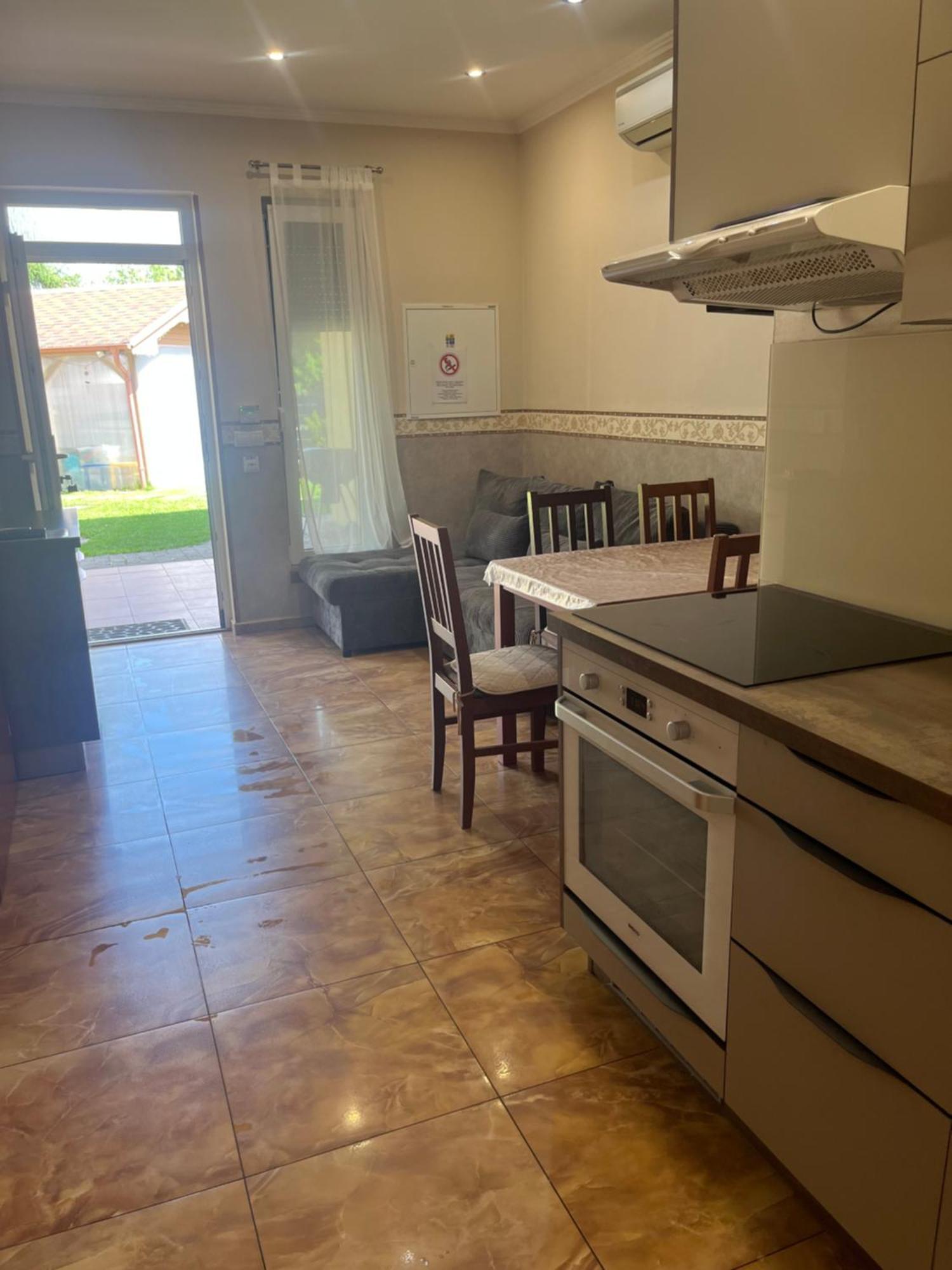 Villa Gracia Патинце Экстерьер фото